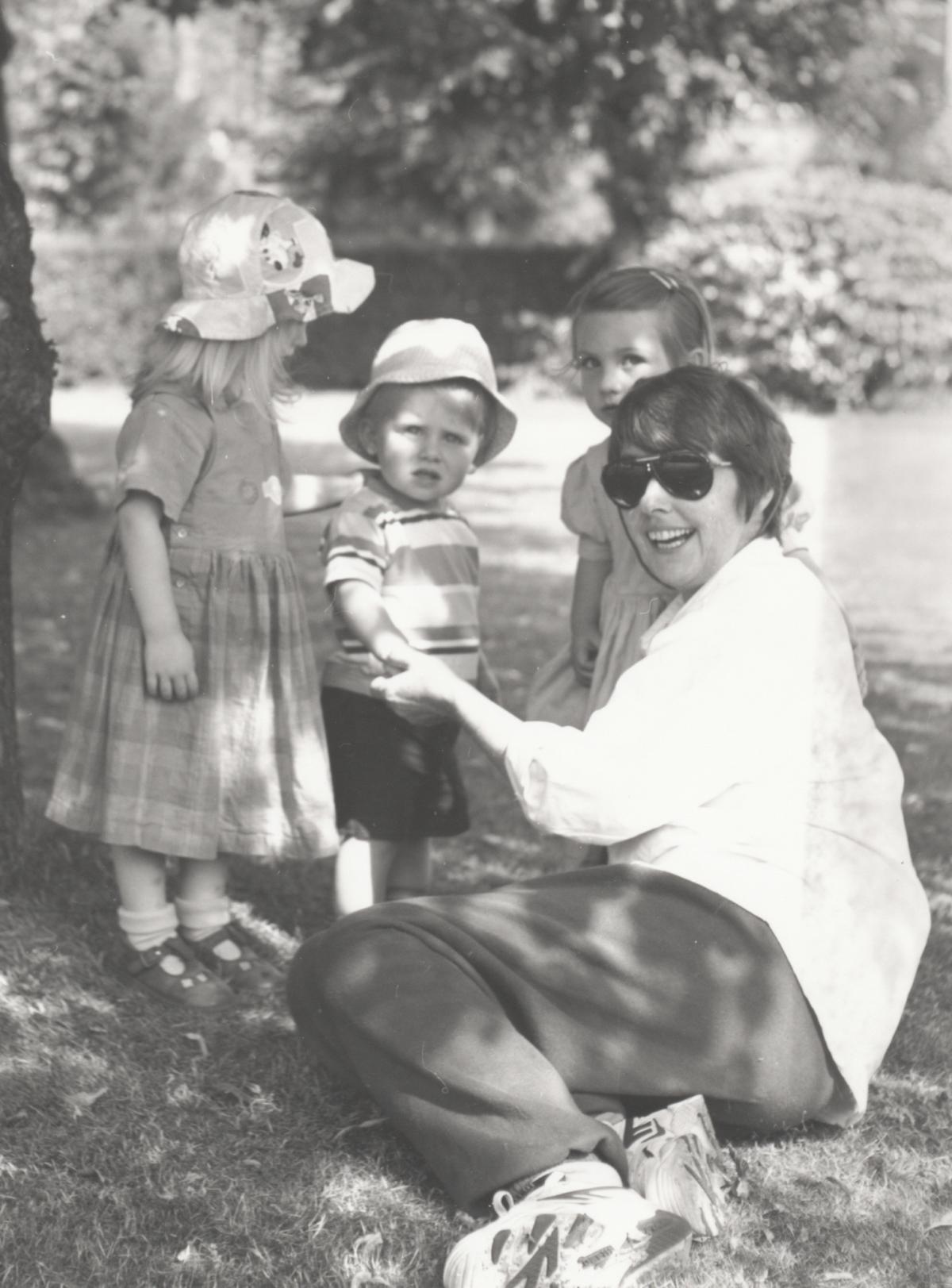 mum-kids-park1-cropped